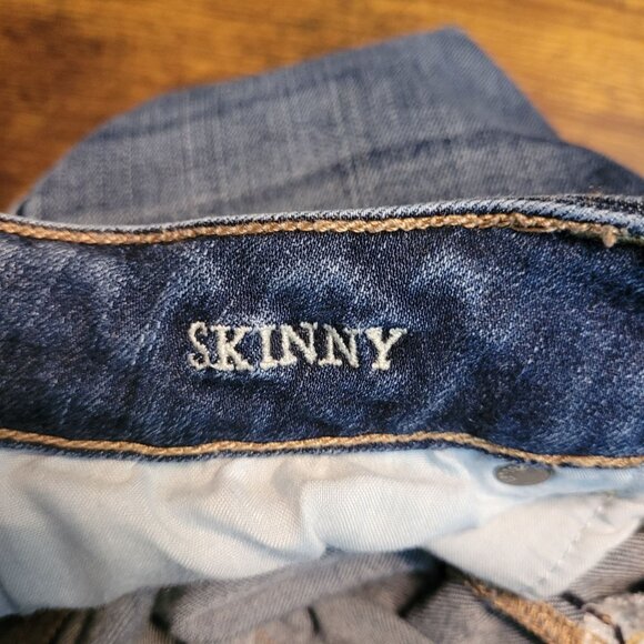 American Eagle Jeans 4 R Skinny Super Stretch Low Rise Raw Hem Medium Light - Picture 5 of 12